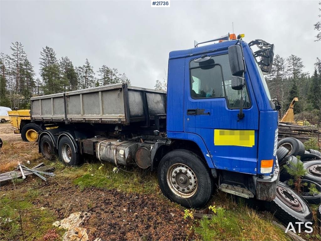 Volvo FL12 with 22 t/m Palfinger Crane, Timber Platform, 1996 21736 FL12 with 22 t/m Palfinger Crane, Timber Platform, 199...