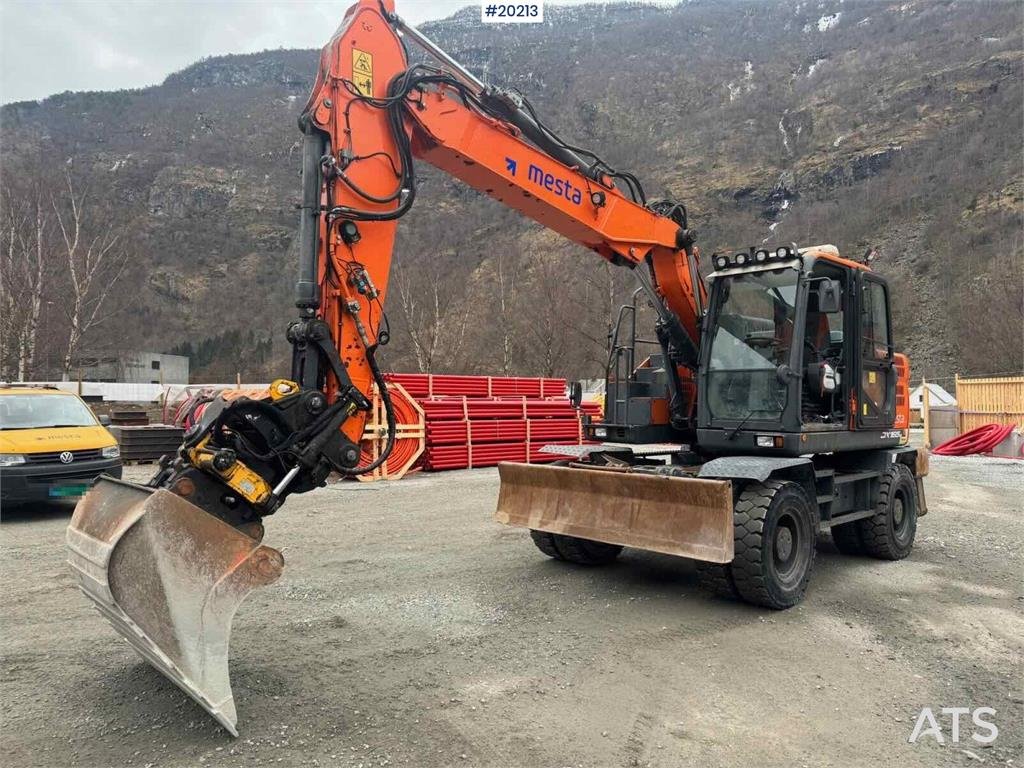 Doosan DX165W-5 wheeled machine w/ K80 hitch with electri 2018 20213 DX165W-5 wheeled machine w/ K80 hitch with electri 20...