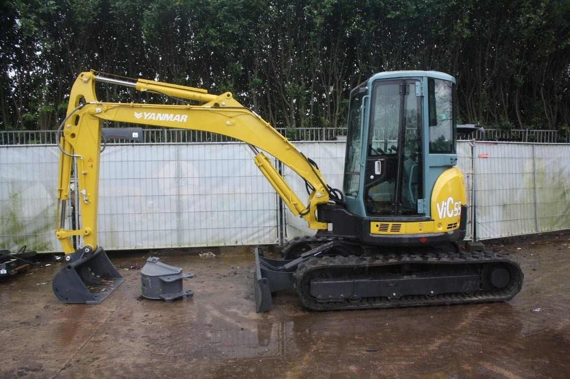 Crawler excavator Yanmar ViO55-5B Diesel 30.7kW 2015 2015 ViO55-5B 2015 1 Crawler Excavators
