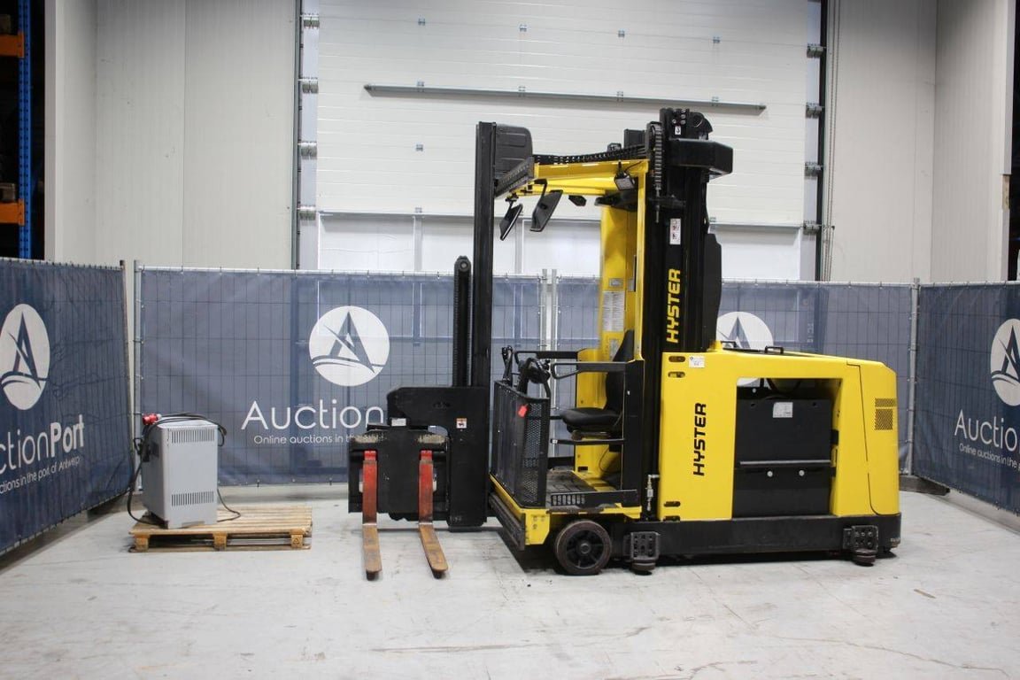 Hyster C1.5S Electric Reach Truck 1500kg 2017 2017 C1.5S 2017 1
