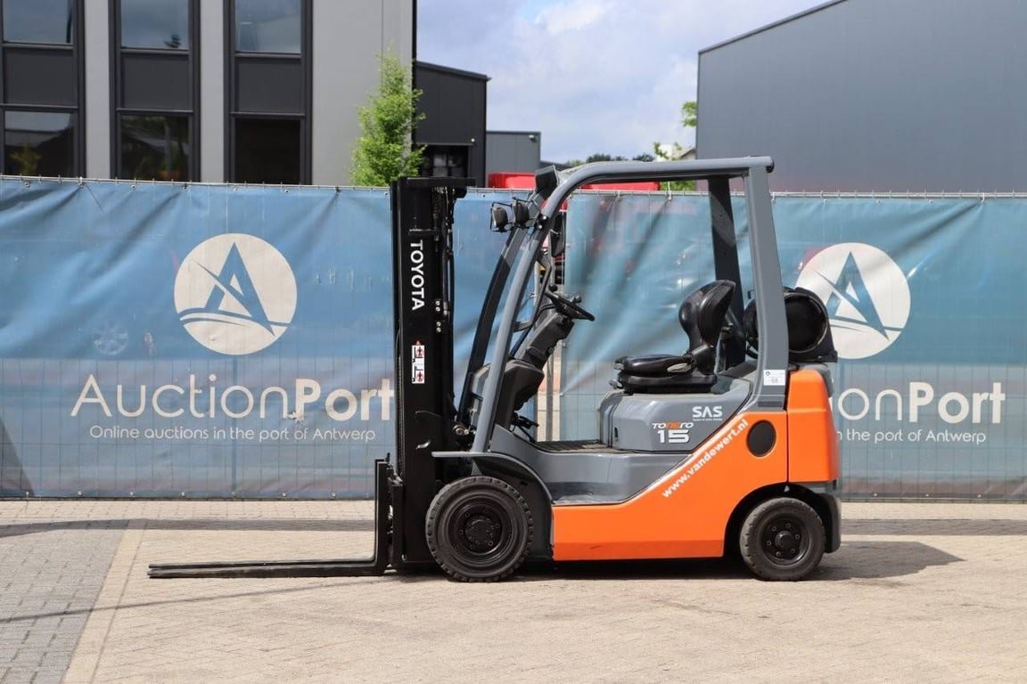 Forklift Toyota 02-8FGF18 LPG 1550kg 4.3m 2008 2008 02-8FGF18 2008 1 Forklift
