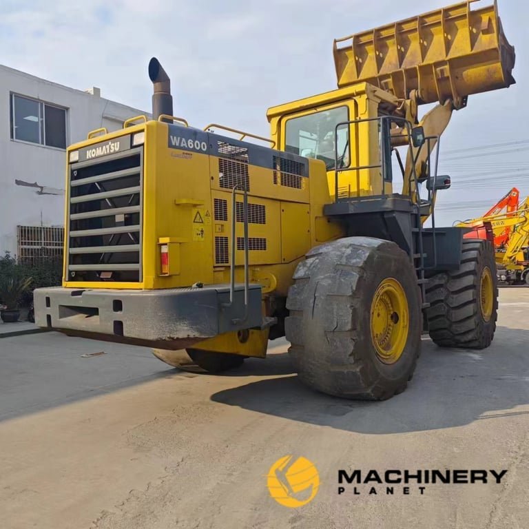 Used Komatsu WA600-3 Loader Komatsu WA600-3 Loader 2019 1 Wheel Loaders