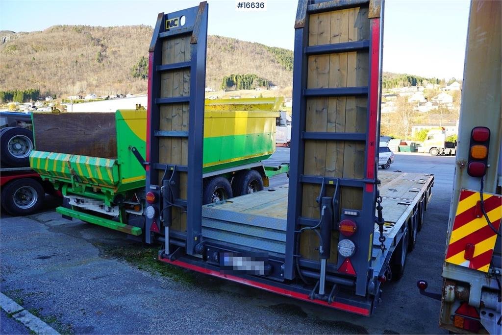 NC 3 axle machine trailer that is little used 2022 16636 NC 3 axle machine trailer that is little used 2022 1 Lowloader tr...