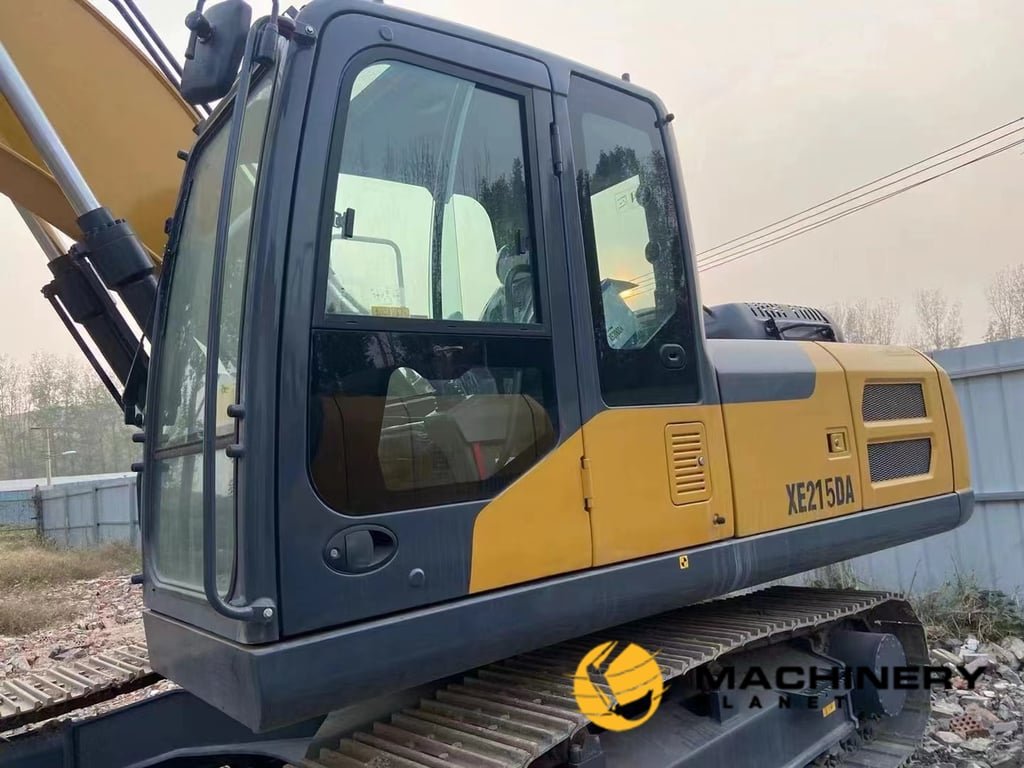 XCMG XE215DA Crawler Excavator Used Good Condition For Sale XE215DA 2018 1 Crawler Excavators image 3