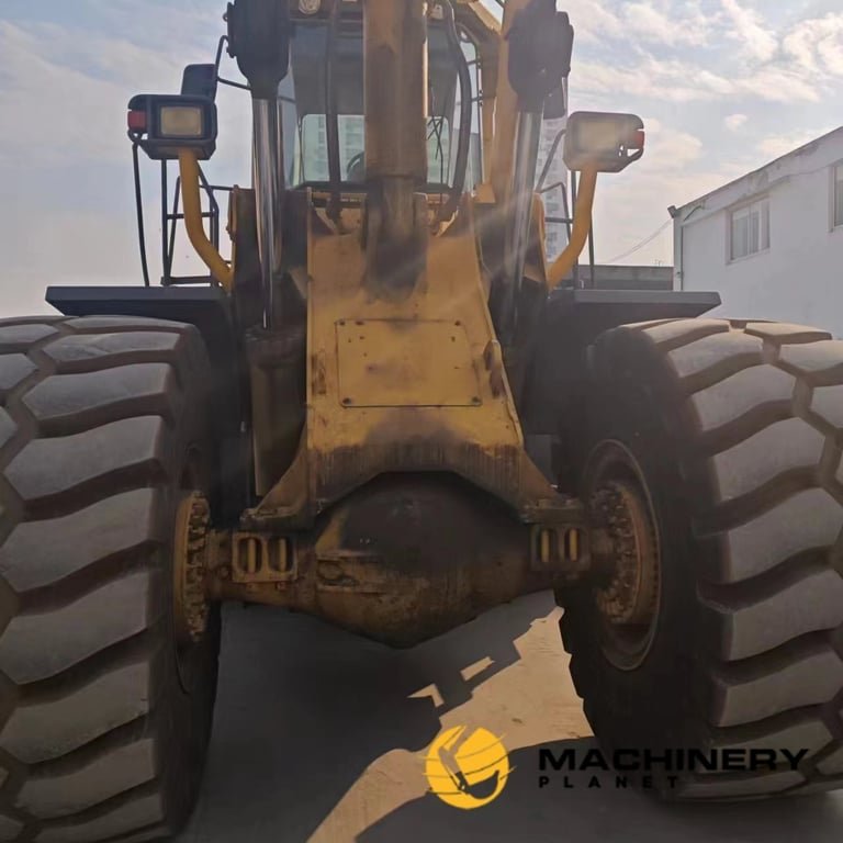 WA600-3 KOMATSU GOOD QUALITY HOT SALE WA600-3 2018 1 Wheel Loaders image 2