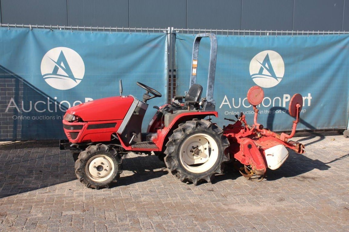 Mini tractor Yanmar KE-50 Diesel 15hp with cultivator KE-50 1 Tractor Units