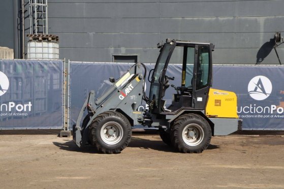 Giant V6001T-CAB Diesel Wheel Loader 44kW 2006 Giant V6001T-CAB 2006 2 Wheel Loaders