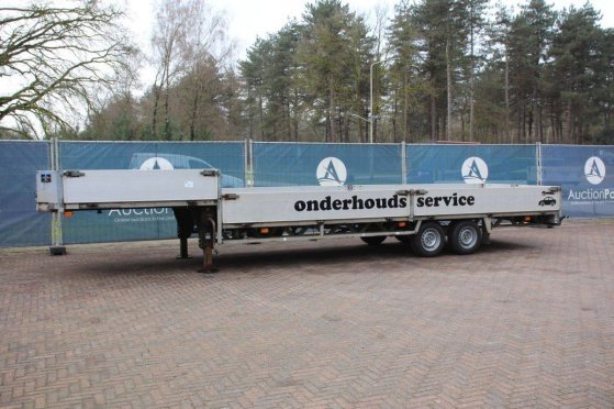 Semi-Low Loader Fripaan ZTOP55 2006 FRIPAAN ZTOP 55 2006 2 Lowloader semi-trailers