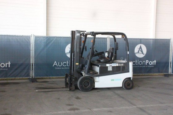 Forklift Unicarriers G1Q2L25Q Electric 2500kg 3.3m 2015 UniCarriers G1Q2L25Q 2015 2 Forklift