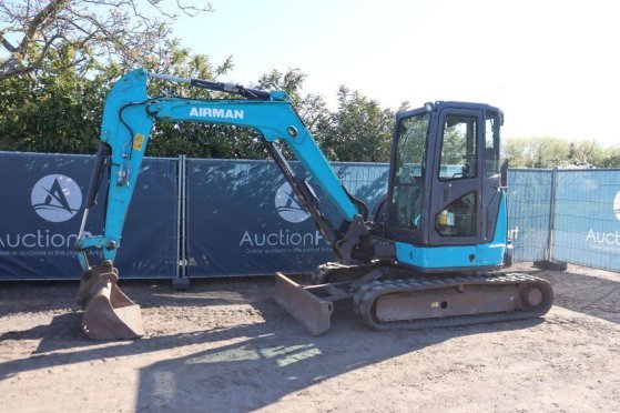 Crawler excavator Airman AX48U-6A Diesel 28.2kW 2017 AX48U-6A 2017 2 Crawler Excavators