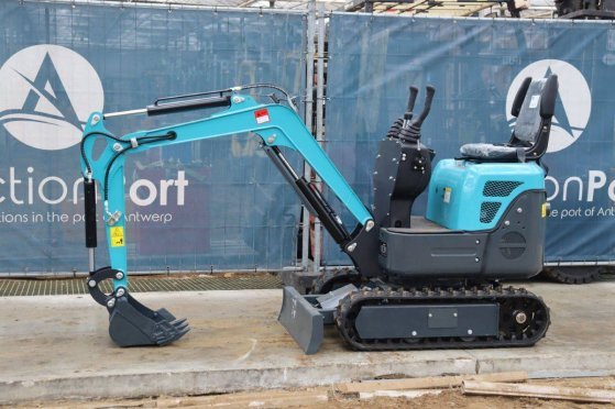Katco Q10-POWER+ Mini Excavator Petrol 13.5 hp New Katco Q10-POWER+ 1