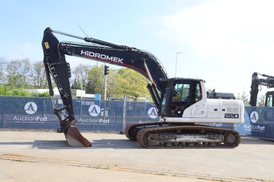 Hidromek HMK220LC3B Crawler Excavator Diesel 128kW 2017 Hidromek HMK220LC3B 2017 2 Crawler Excavators