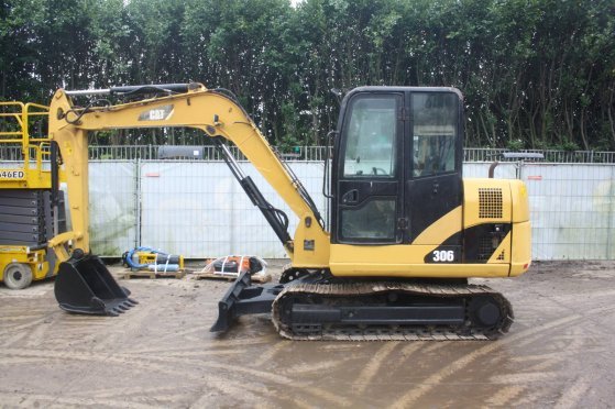 Crawler excavator Caterpillar 306 Diesel 40.5kW 2011 21 2011 2 Crawler Excavators