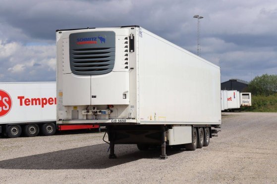 Reefer Semi-trailer Schmitz Cargobull SCB-S3B 42000kg 2019 Schmitz Cargobull SCB-S3B 2019 2 Refrigerated semi trailers