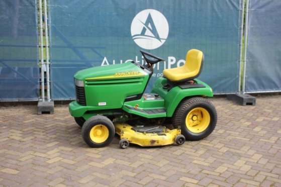 John Deere GX355 Diesel Ride-on Mower John Deere GX 355 2