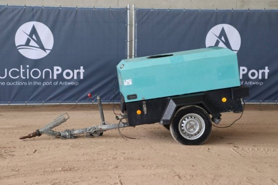Doosan 7/31E Diesel Compressor 2017 Doosan 7/31E 2017 2 Compressors