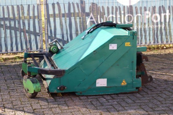 Sweeper brush attachment Weed Control POOPSCOOP 2010 Onbekend 2