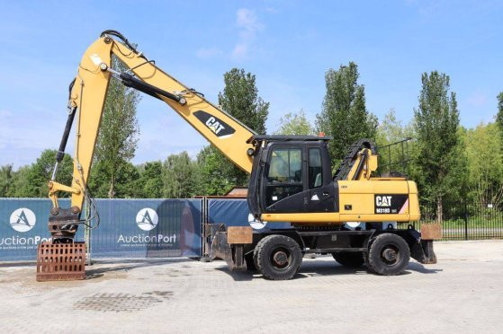 Crawler excavator Caterpillar M318D Diesel 129kW 2010 M318D 2010 2 Wheeled Excavators