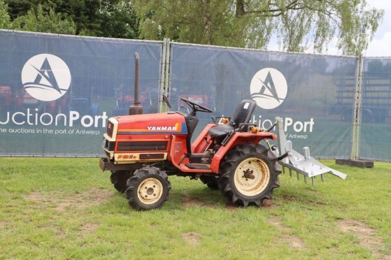 Yanmar F13 ED Diesel Mini Tractor with Arena Leveller F13 ED 2