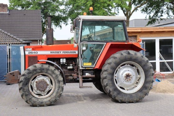 Tractor Massey Ferguson 2640 Diesel 1983 Massey Ferguson 2640 1983 2