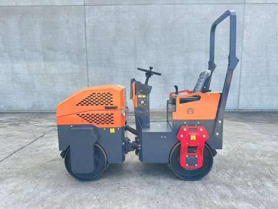 Tandem roller TP-JS800 2026 New TP-JS800 2026 1