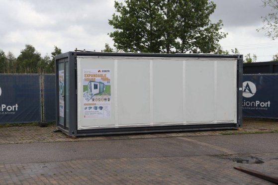 Mobile Living Unit With Bathroom JQ Shelter STW-5900 2025 New STW-5900 2025 1