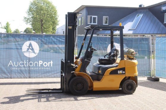 Forklift Caterpillar GP25NT LPG 2500kg 5.5m 2019 GP25NT 2019 2 Forklift