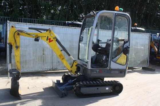 Mini excavator Wacker Neuson ET16 Diesel 14kW 2019 Neuson ET16 2019 2