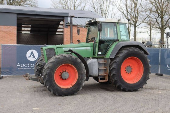 Tractor Fendt Favorit 818 Diesel 180hp 1993 Fendt 818 1993 2 Tractor Units
