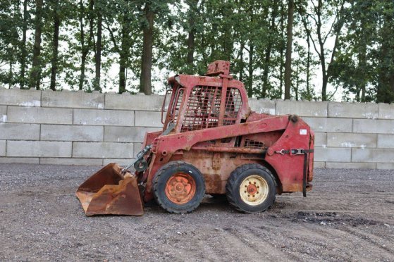 Skid steer loader Bobcat S510 Diesel 10243 2 Wheel Loaders