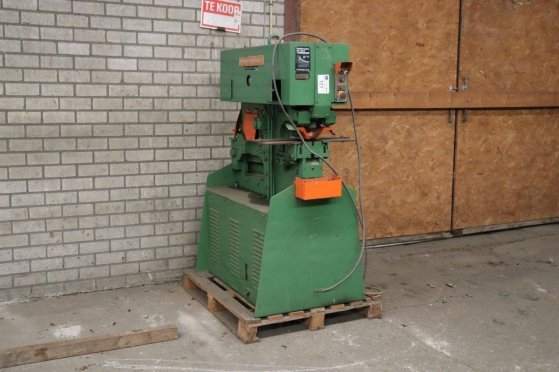 Cutting and punching machine Peddinghaus Peddimaster 28/40H Peddimaster 28/40H 2