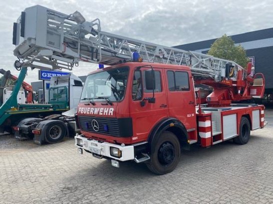 Fire truck Mercedes-Benz 1428 F Diesel 1991 Mercedes-Benz 1428 F 1991 2