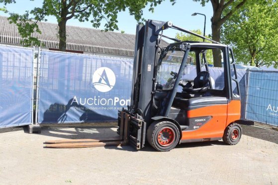 Linde E35H-01/600 Electric Forklift 3500kg 2015 E35H-01/600 2015 2 Forklift