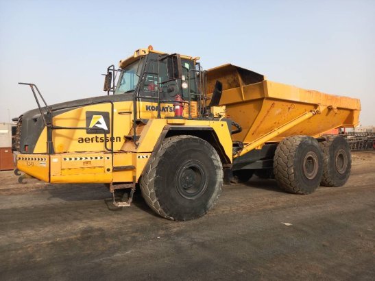 Komatsu HM400-3R (4 pcs available in Abu Dhabi) HM400-3R (4 pcs available in Abu Dhabi) 2017 2 Articulated Dump Trucks