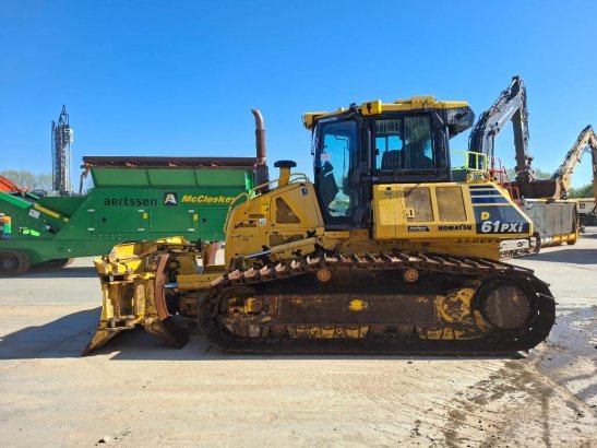 Komatsu D 61 PXi-24 D 61 PXi-24 2016 2 Dozers