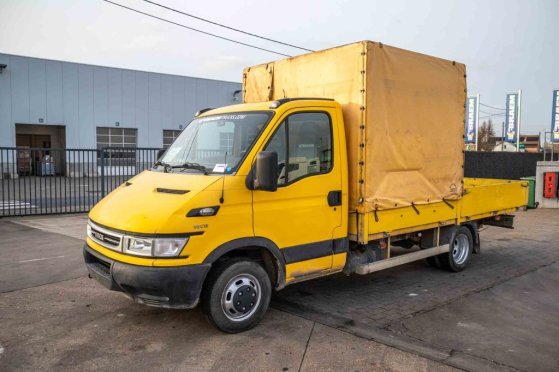 IVECO DAILY 50C13 DAILY 50C13 2004 2 Open box vans
