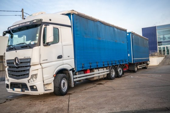 MERCEDES ACTROS 2548-6x2+VOITH ACTROS 2548-6x2+VOITH 2015 2