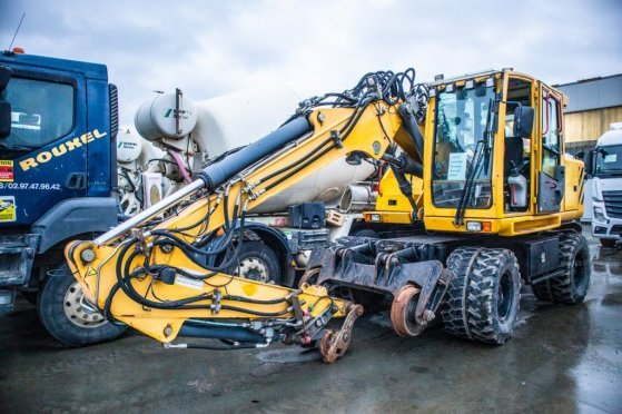 ATLAS 160 WSR - 8 000 H 160 WSR - 8 000 H 2012 2 Wheeled Excavators