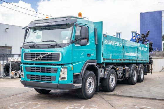 VOLVO FM 460 - 126 453 KM - PM 22024 SP FM 460 - 126 453 KM - PM 22024 SP 2010 2