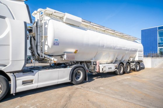 OVA PULVÉ 9 COMP. - 53M3 OVA PULVÉ 9 COMP. - 53M3 2016 2 Tanker semi trailers