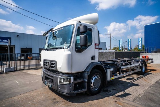 RENAULT D19 WIDE 380 DXI+CARGOLIFT 1.5 T D19 WIDE 380 DXI+CARGOLIFT 1.5 T 2016 2