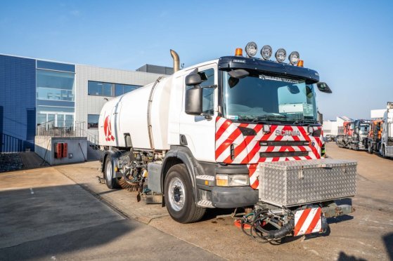 SCANIA P280 - SCHORLINGER OPTIFANT 70 3212 2008 2
