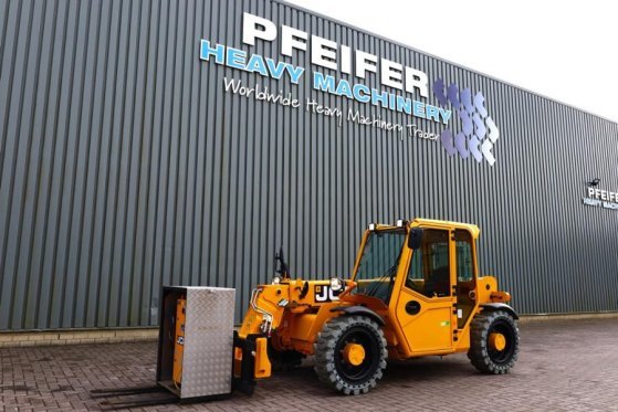JCB 525-60E Fully Electric, 2500kg Capacity, 6m Liftin 525-60E Fully Electric, 2500kg Capacity, 6m Liftin 2022 2