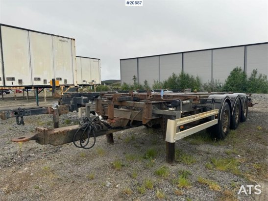 F.A.G Container Trailer – with Tipping Function F.A.G Container Trailer – with Tipping Function 2015 2
