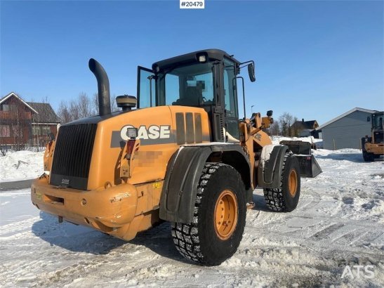 CASE 721E wheel loader w/ bucket. WATCH VIDEO. 721E wheel loader w/ bucket. WATCH VIDEO. 2007 2 Wheel Loaders