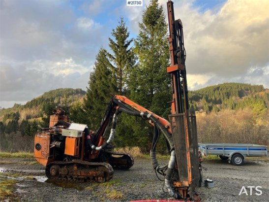 Tamrock DHA400 Drilling rig w/ CPR 438L hammer Tamrock DHA400 Drilling rig w/ CPR 438L hammer 1986 2