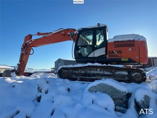 Hitachi ZX180LC-5B excavator w/ rototilt, digging bucket a ZX180LC-5B excavator w/ rototilt, digging bucket a 2013 2 Crawl...