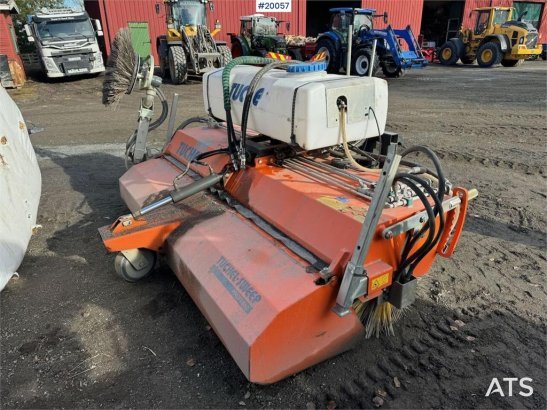 Tuchel Profi 660 -230 Hydraulic broom. Tuchel Profi 660 -230 Hydraulic broom. 2020 2