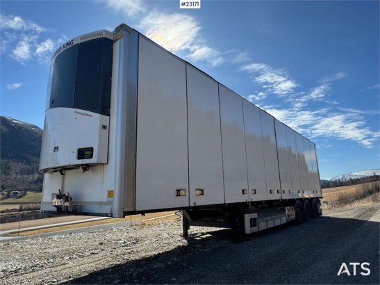 VAK Skapsemi Box Semi-Trailer with full side opening a Vak Skapsemi Box Semi-Trailer with full side opening a 2022 2 Refri...