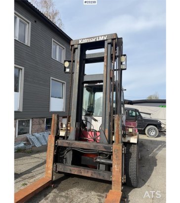 Kalmar forklift. Does not lift. forklift. Does not lift. 1981 2 Forklift
